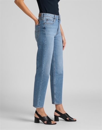 LEE Carol Regular Straight Denim LEE Carol Regular Straight Denim